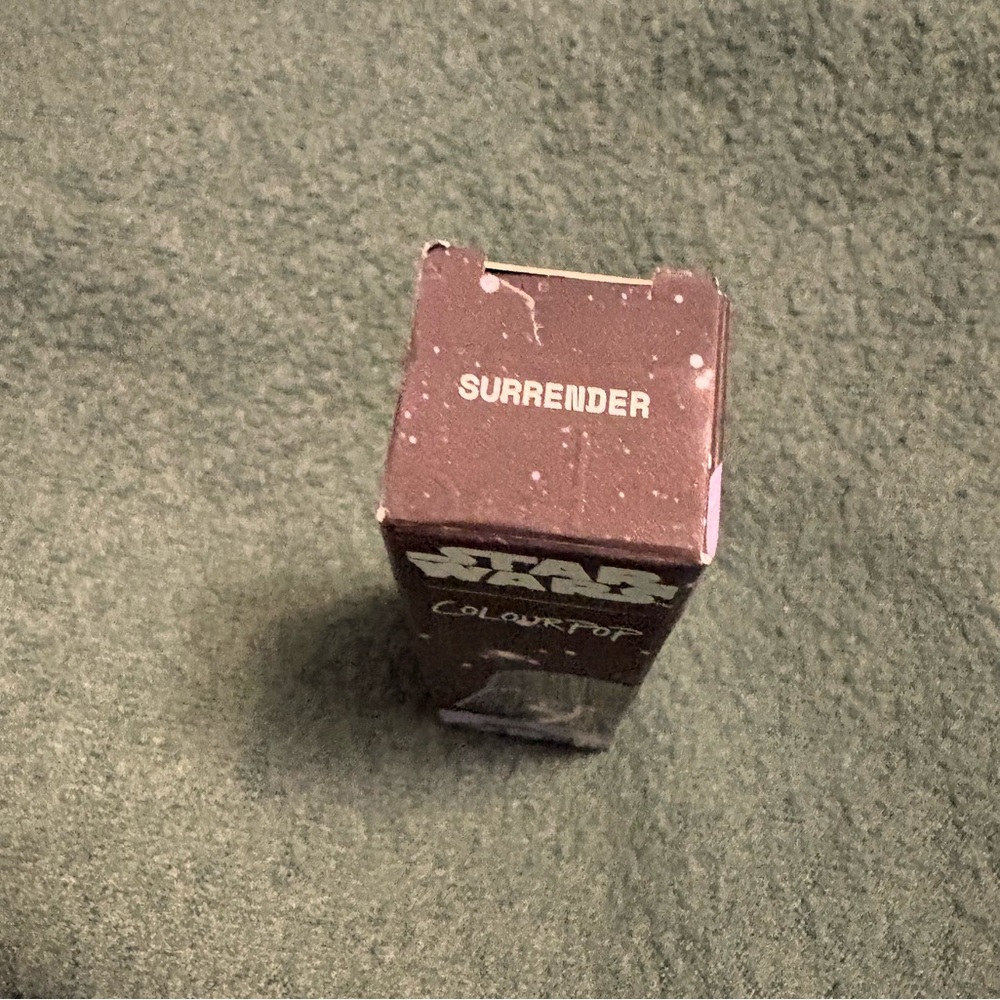 Surrender ColourPop Star Wars
Crème Lux Lipstick - Picture 7 of 11